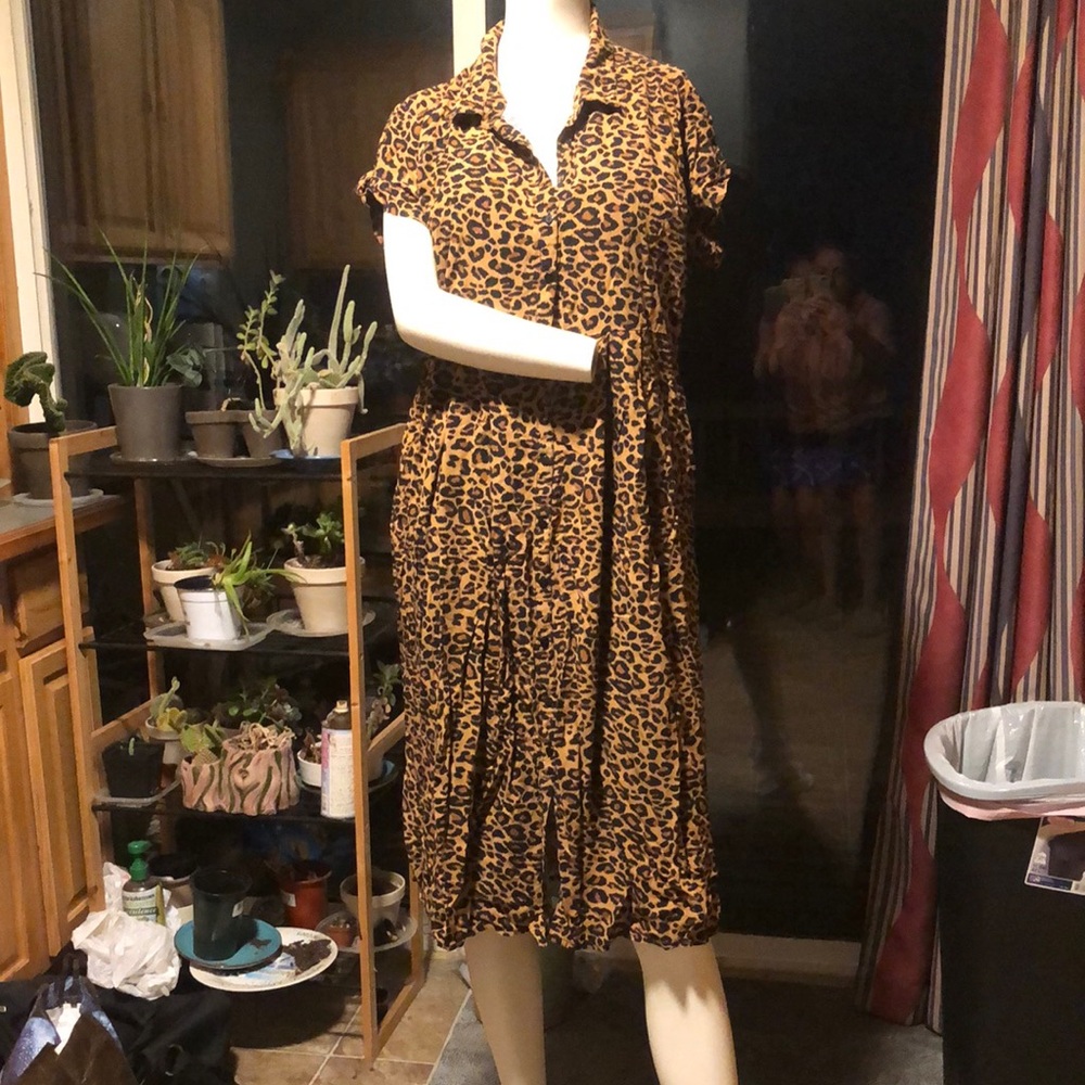 Time and Tru Brown Tan Cuffed Sleeve Midi Sundress